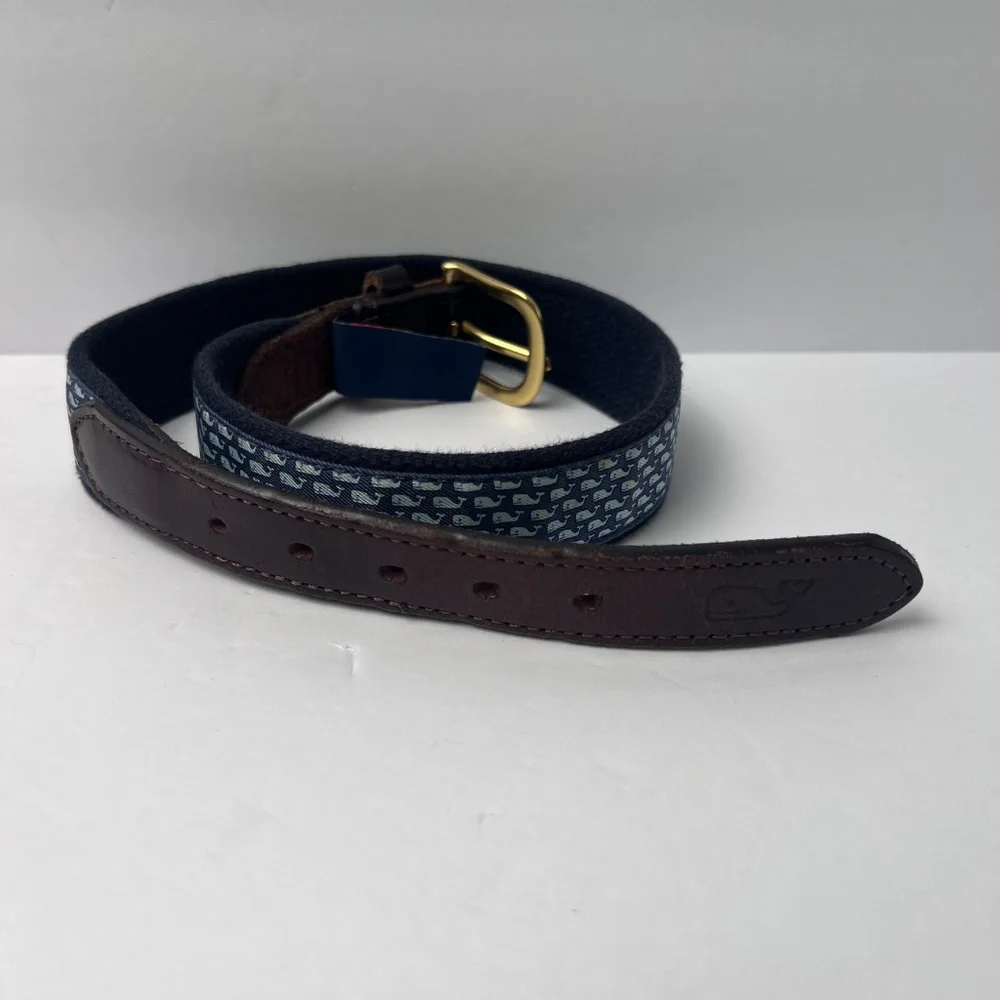 Vineyard Vines Whale Blue Belt 24 waist